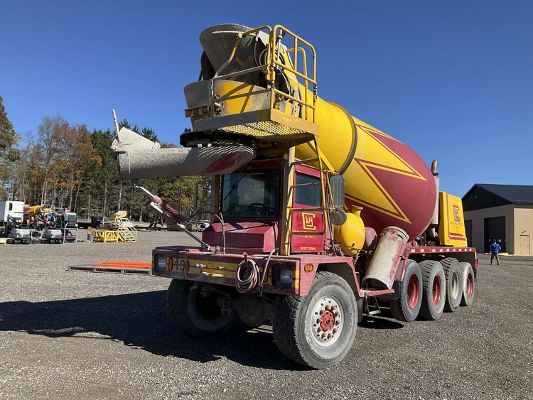 Used 1994 ADVANCE MIXER Concrete Mixer Trucks Michigan US | Miedema Asset Management Group #1579102