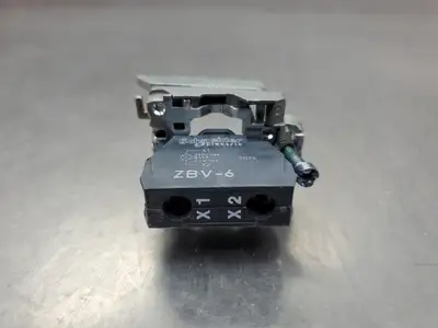 USED Schneider Electric ZBV-6 Contactor Switch Block