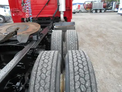 Used 2001 VOLVO VNL42T670 Conventional trucks Arizona US | Tuscon Trux & Equipment Sales #1566176