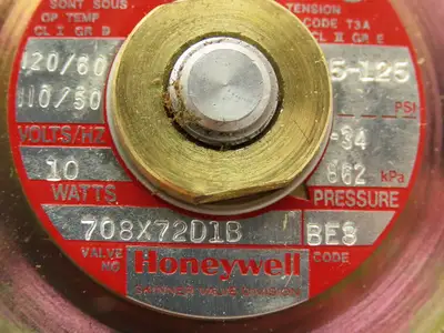 Honeywell Skinner 708X72D1B Solenoid Valve 2-Way NO 120V 5-125 PSI 3/4" NPT