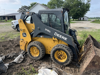 USED 2020 Deere 318G