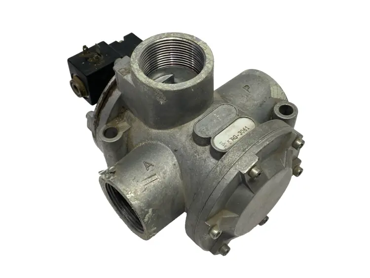 Used UNIVER AG 3061, 8903 Solenoid Valves | Maverick Industrial Sales #1113153