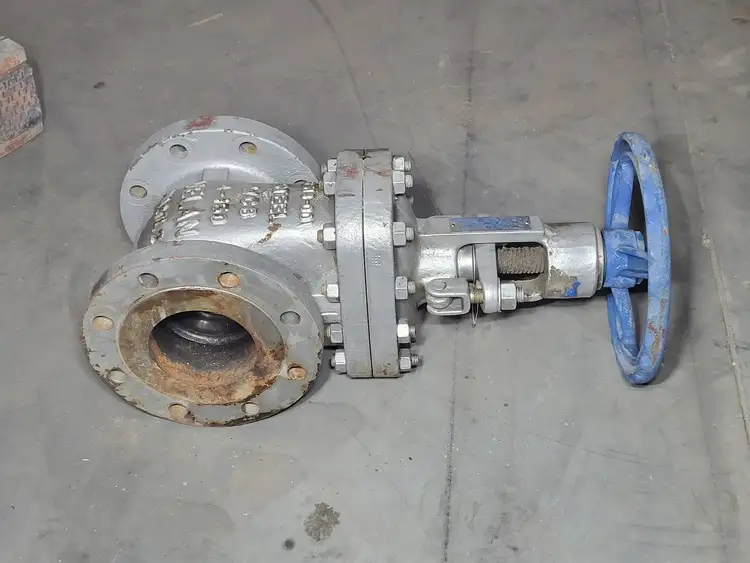 Used VELAN F12-0064C-02TY Valves/Fittings British Columbia CA | Lenmark #295671