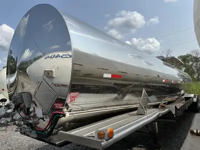 Used 2005 POLAR _UNKNOWN_ Tanker Trailers Indiana US | Lakeshore Equipment Sales #1546606