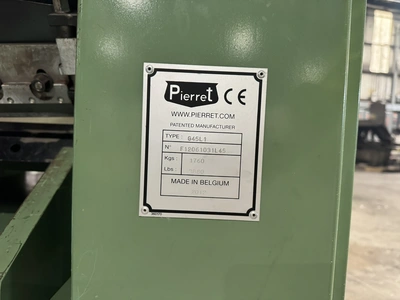 Pierret Guillotine Cutter -Model G45L