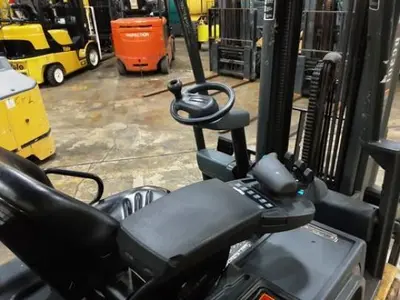 USED 2019 CATERPILLAR 2ET4000
