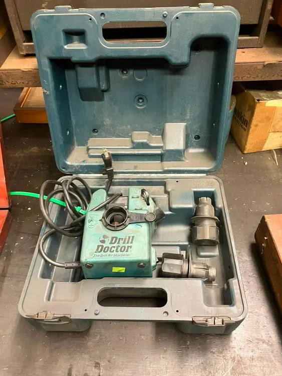 Used _UNKNOWN_ _UNKNOWN_ Drill Grinders Ohio US | Myron Bowling Auctioneers Inc #1504353