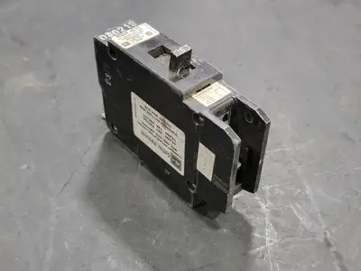 USED EATON CUTLER-HAMMER GBH1015