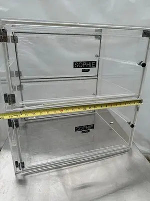LIBERTY INDUSTRIES DESICCATOR 24x 24
