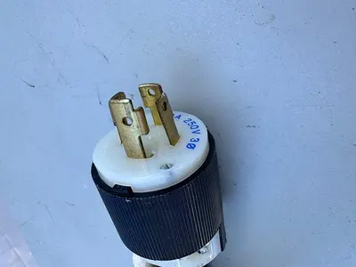 CTI CRYOGENICS 8200 COMPRESSOR