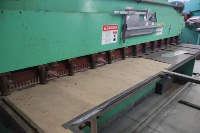 Used 1966 CINCINNATI INC 1812 Power Squaring Shears (Inch) Oregon US | MD Equipment Services LLC #1336077