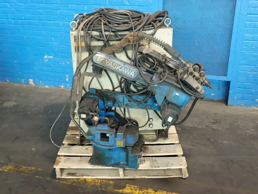 USED YASKAWA MOTOMAN MH6