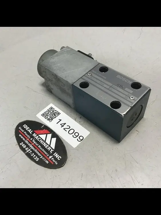 Used BOSCH 0 811 402 017 Valves/Fittings Michigan US | Ideal Machinery #607608