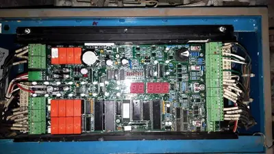 (10) Alfa-Laval EPC-41 control units.