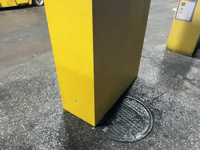 USED JUSTRITE 894500