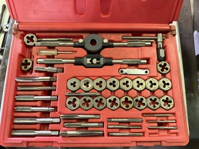 Used _UNKNOWN_ _UNKNOWN_ Taps & Dies Michigan US | Miedema Asset Management Group #1371823