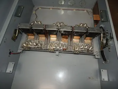 Used SIEMENS SN-428L Switchgears Texas US | Aucto #1308501