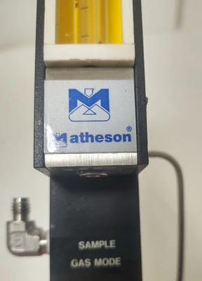 USED Dwyer FM-1000