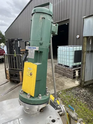 Used _UNKNOWN_ _UNKNOWN_ Dish & Cone Bottom Tanks West Virginia US | Cooper Industries #1409315