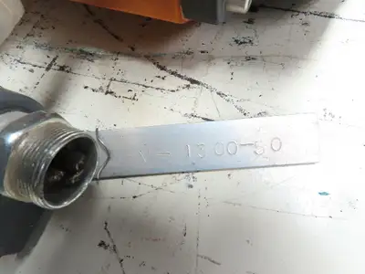 Flowserve Ser 39 Pneumatic Actuator Stainless 4" Flanged Ball Valve 33-39-SN-R6