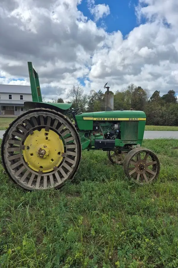 Used JOHN DEERE 2640 Utility Tractors Kentucky US | Trustworthy Equipment #1553363