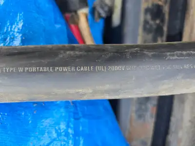 81 ft Super Vu-Tron 2/0 AWG 4/C Type W Portable Power Cable, 2000V