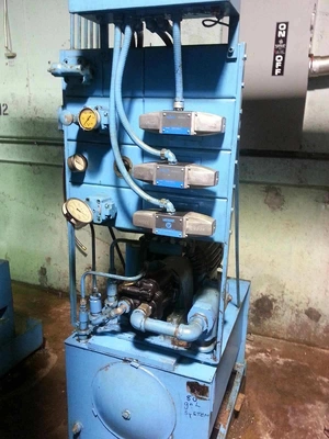 USED 1976 SUNDSTRAND V12