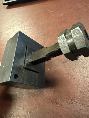 GREENLEE 50722425 1.120" X .880" SQUARE KNOCK
