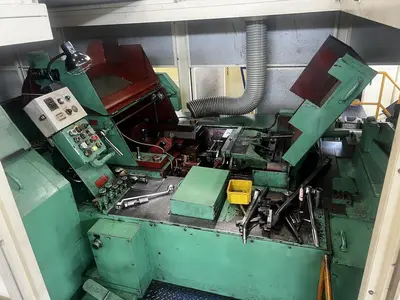 USED 1981 NATIONAL 1012