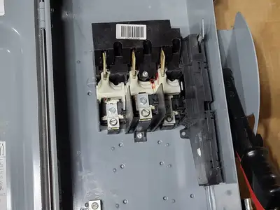 USED SQUARE D CHU363AWK