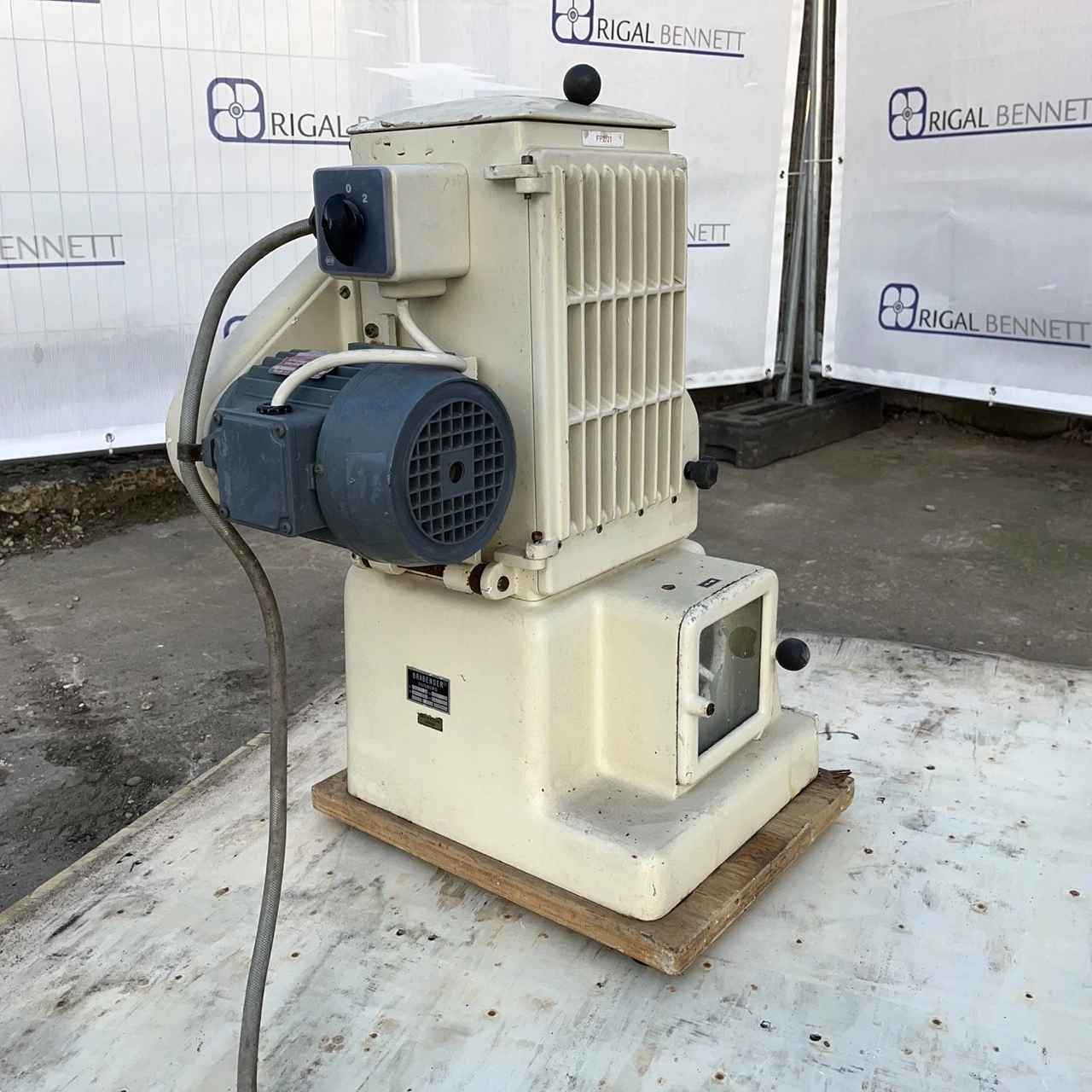 Brabender Quadrant Mill M/S