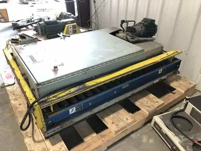 American Lifts Hydraulic Scissors Lift Table 3000lb w/ Versa Roller Conveyor 3PH