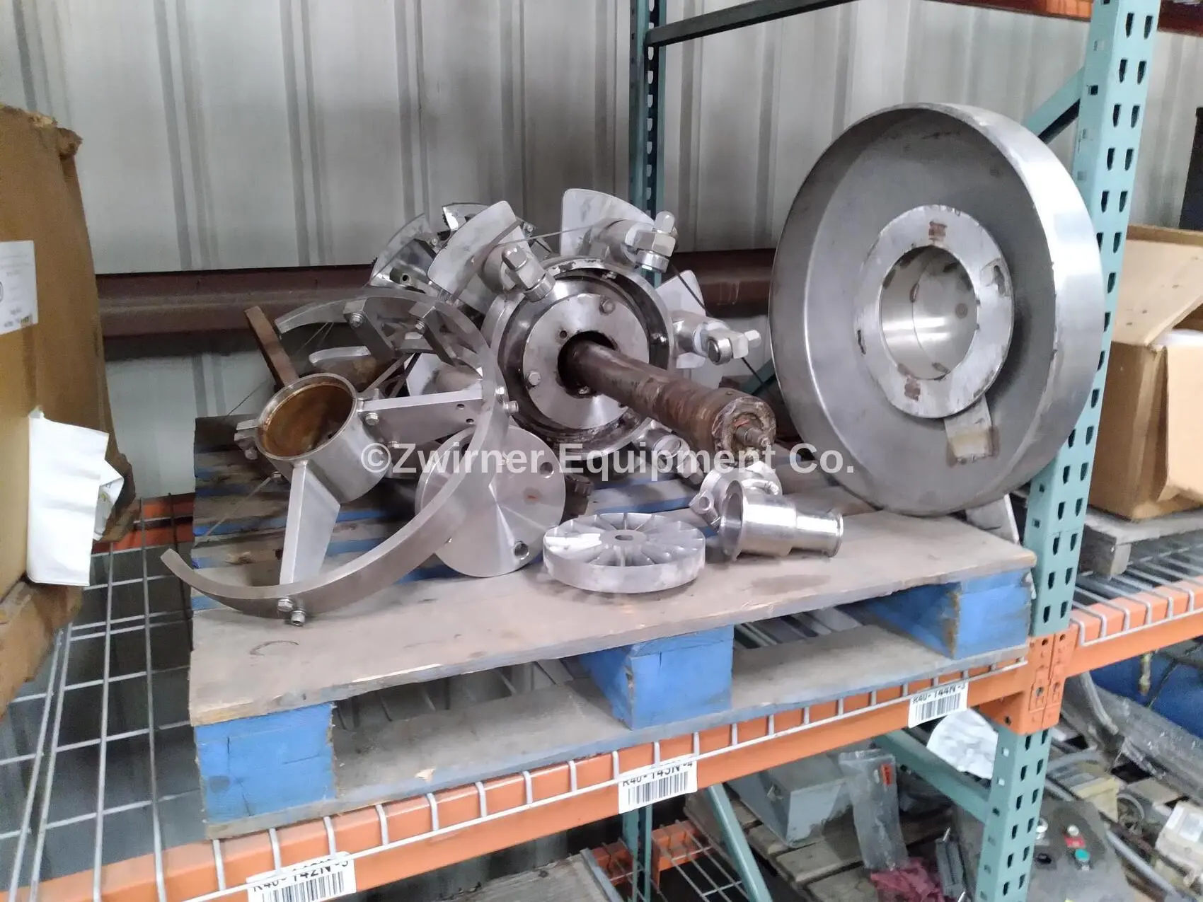 Used _UNKNOWN_ _UNKNOWN_ Cappers Chuck - Rotary Tennessee US | Zwirner Equipment #1173577