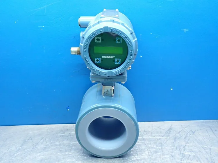 Used ROSEMOUNT 8732EMT2A1M4 Flowmeters Ohio US | HGR 24 #728235