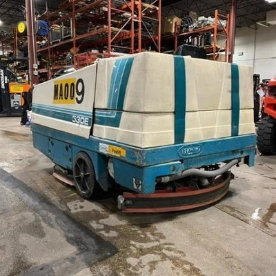 Used 2010 TENNANT S30E Mechanical Sweepers Alberta CA | Leavitt Machinery #1443788