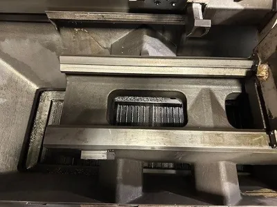 USED 2010 OKUMA GENOS L400E