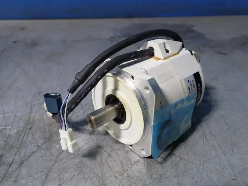 NEW DENSO 4106221351