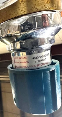 AIRGAS 4833000-20-000 200PSI AIR REGULATORS