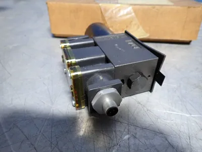NEW PARKER D1VW020BNJCLM2C