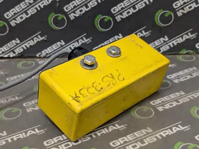 Turck Ni30-Q130-VP4X2 Wired Inductive Proximity Sensor Used