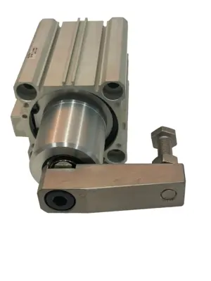 NEW SMC MKB63-20LN-A73HL-XC18 ROTARY CLAMP CYLINDER MKB6320LN MKB6320LNA73HLXC18