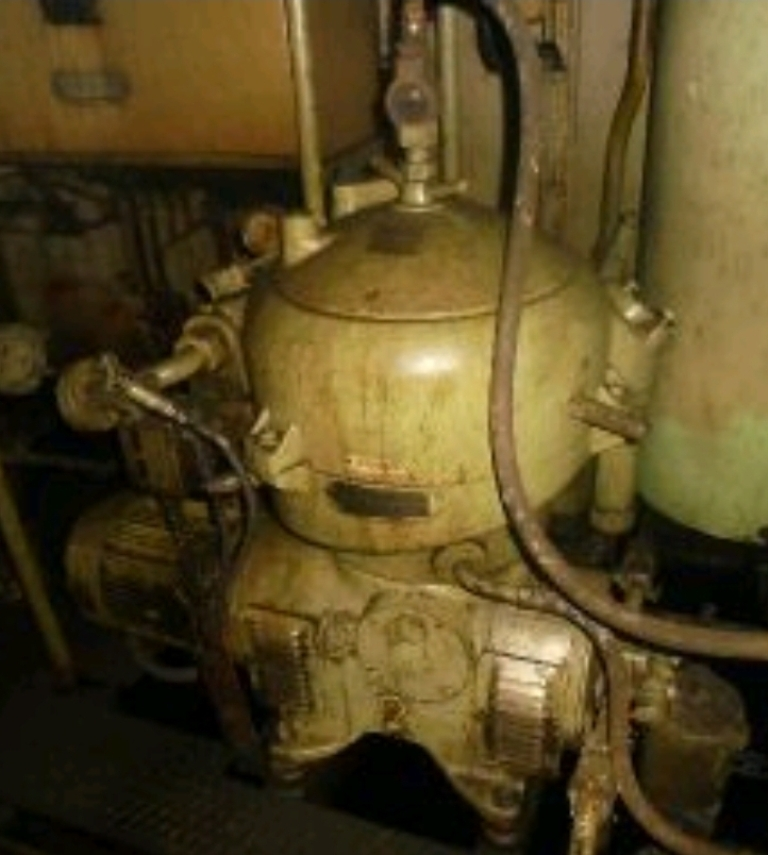 (2) Westfalia OSA 7-02-066 oil purifiers, SS.