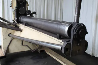 6,000 LB FE #PF-6000-08 FE POWERED DECOILER: STOCK #10175