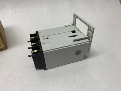 USED MOELLER ADJUSTABLE MOTOR PROTECTION TRIP BLOCK 0.6-1A, 8-14A