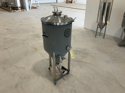 Used SPIKE BREWING CF15 CONICAL FERMENTER/UNITANK WITH INSULATED CONICAL JACKET 18 GALLONS Brewing Equipment Michigan US | Miedema Asset Management Group #1580107