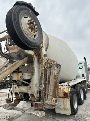 Used 2018 KENWORTH T880 Concrete Mixer Trucks Arizona US | Proxy Equipment #1388722