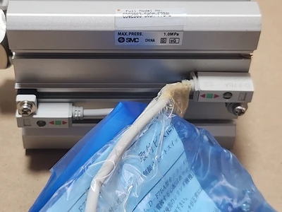 NEW SMC CDQ2B63-50DM-F7BAL