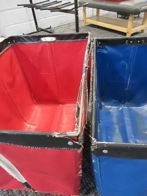 MOBILE, COMMERCIAL LAUNDRY  HAMPERS.