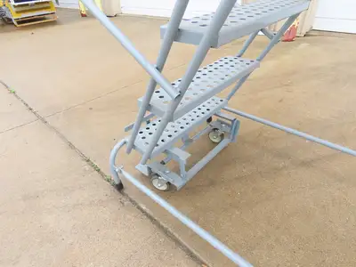 Cotterman Metal Rolling Ladder 12-Step 10'H Platform 24x7"Tread 162"H 32"W 450Lb
