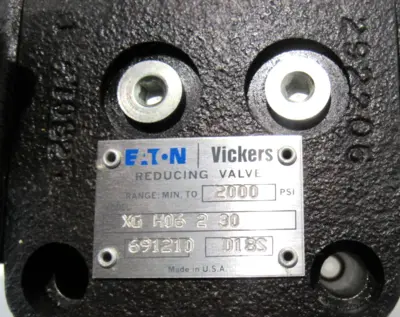 NEW VICKERS XG H06 2 30 CONTROL VALVE 691210 XGH06230